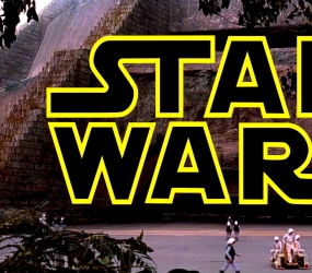 Regreso de la base rebelde de Yavin IV a la trama del Episodio VII de Star Wars